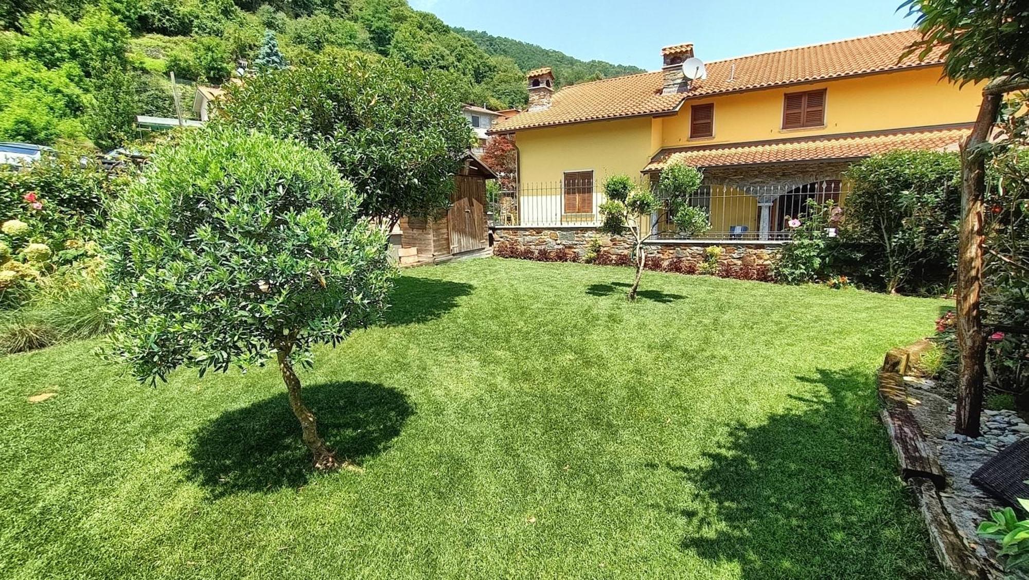 Apartment With Garden And Bbq Gravedona - Larihome A46 Консильо-ди-Румо Экстерьер фото